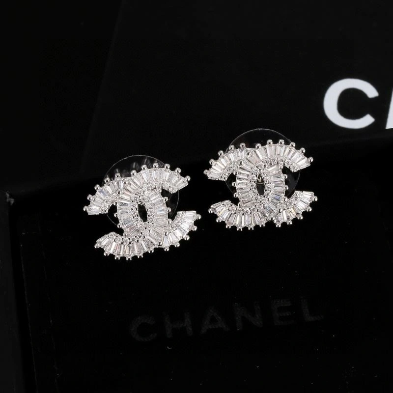 Chanel Earrings Bright 221442