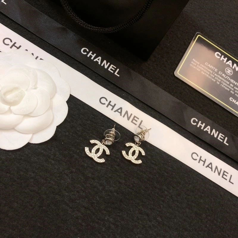 HighQuality Chanel Earrings 221426