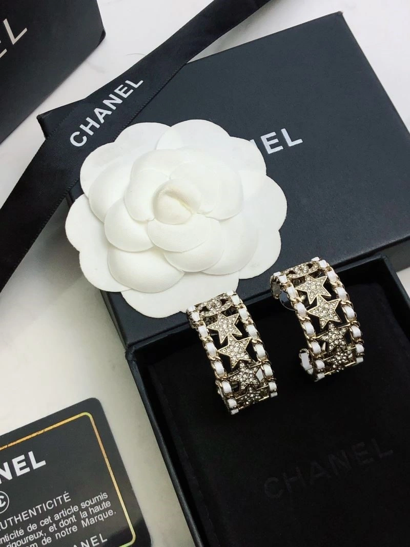 Refined Chanel Earrings 221412