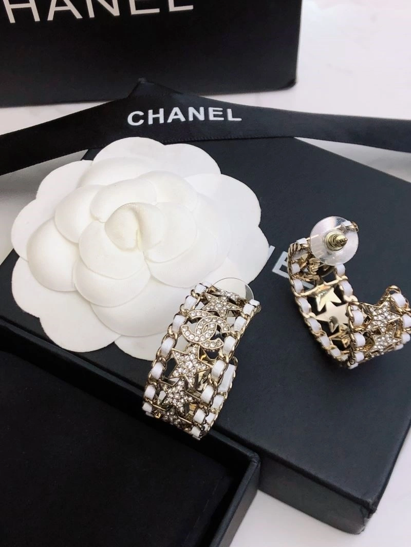 Refined Chanel Earrings 221412
