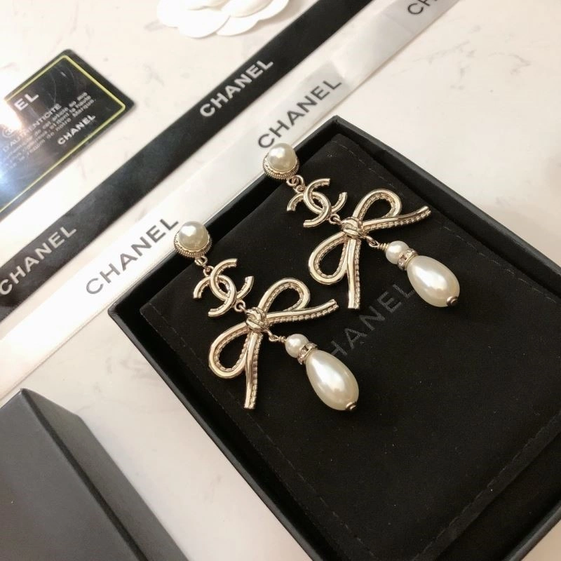 Affordable Chanel Earrings 221415