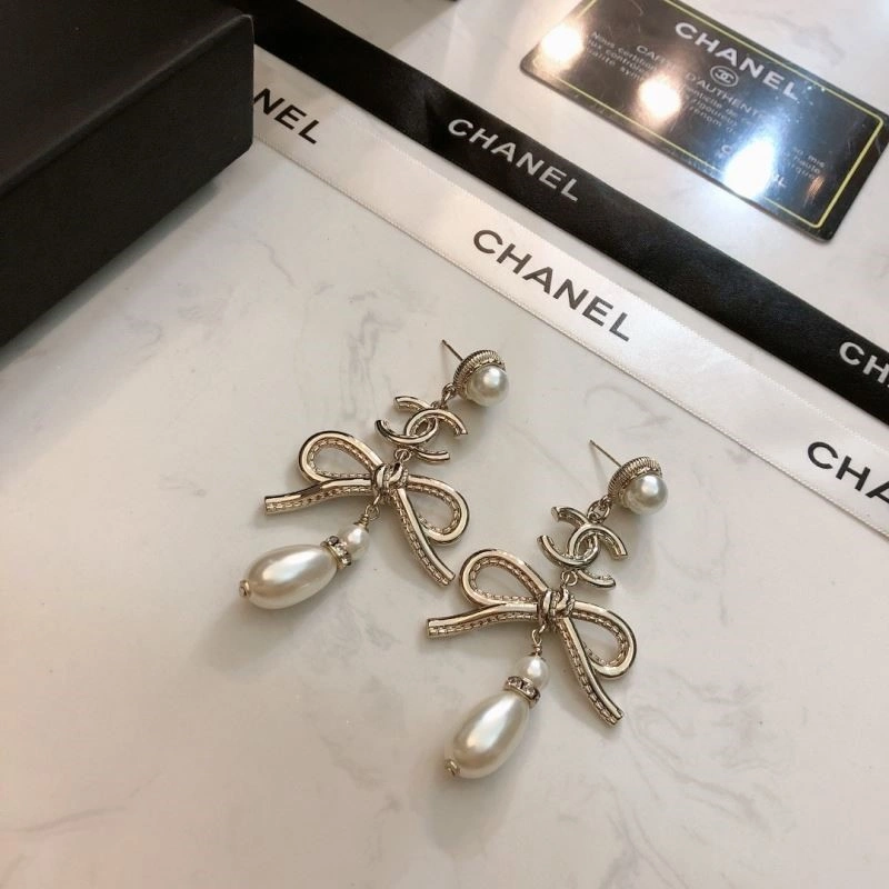 Affordable Chanel Earrings 221415