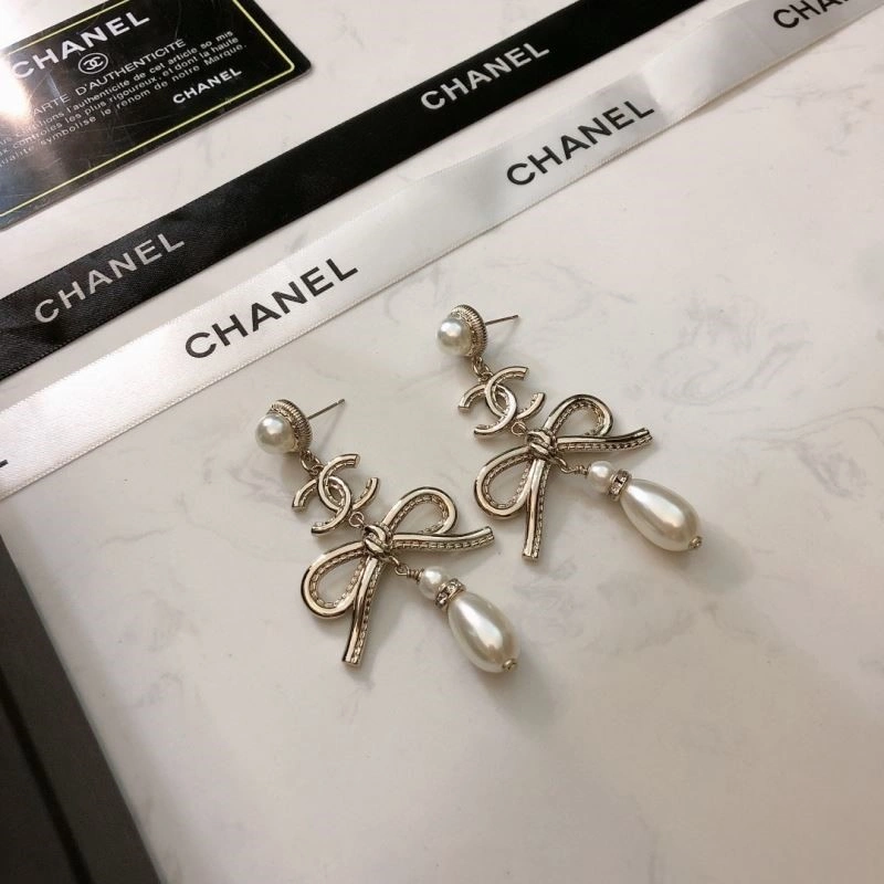 Affordable Chanel Earrings 221415