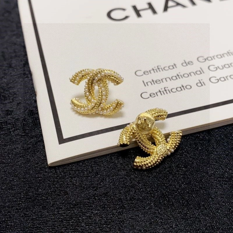 Modern Chanel Earrings 221409