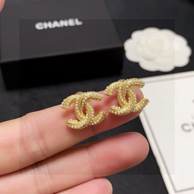 Modern Chanel Earrings 221409