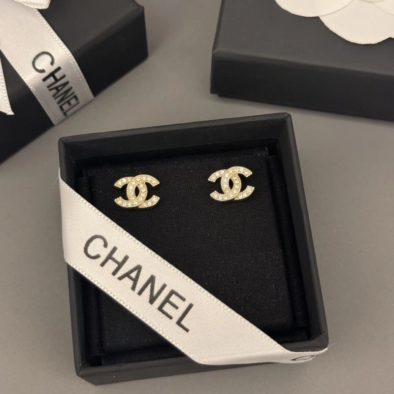 Chanel Earrings ModernLook 221402
