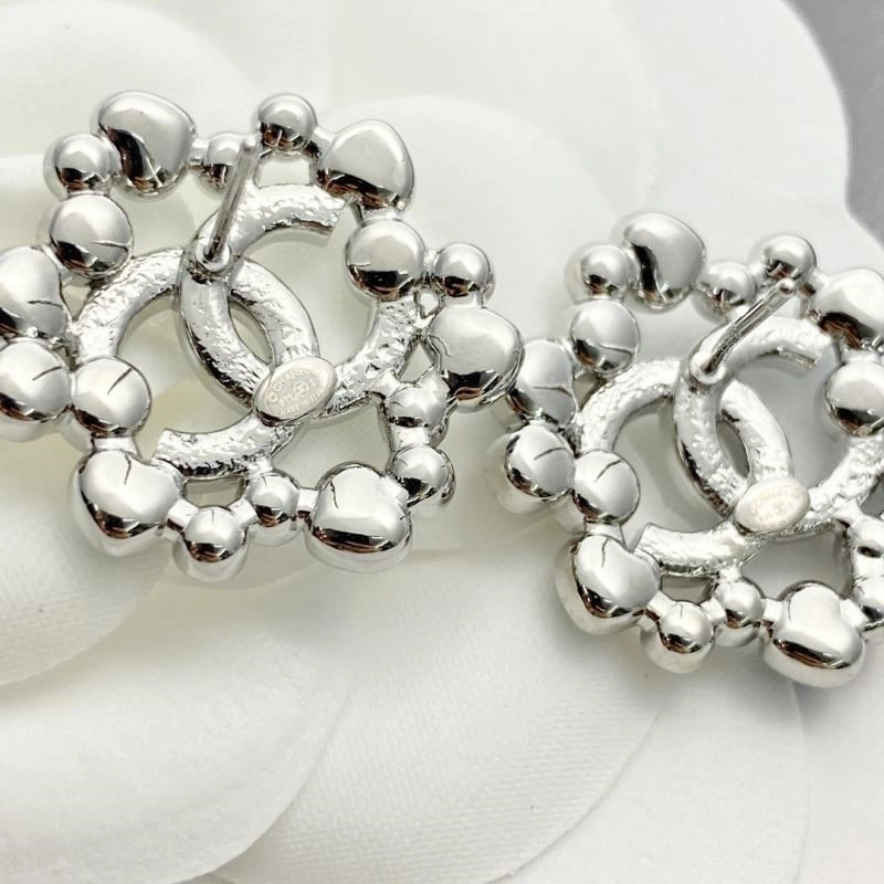 Comfortable Chanel Earrings 221400