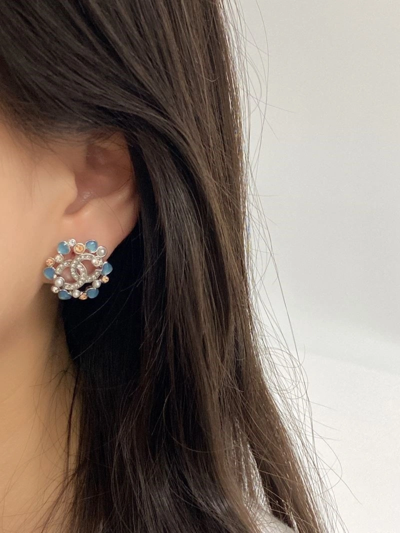 Comfortable Chanel Earrings 221400
