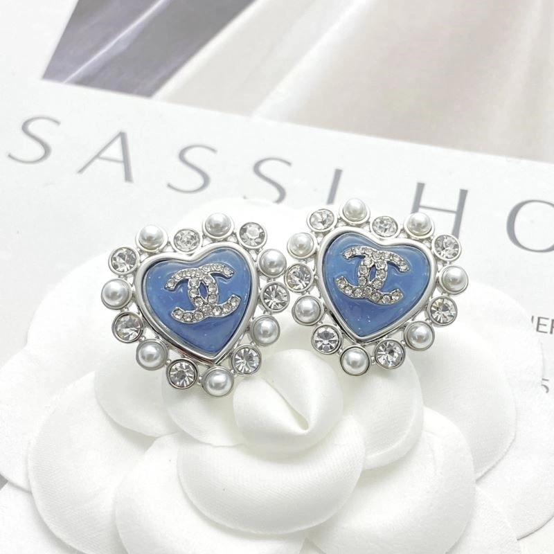 Chanel Earrings Effortless 221401