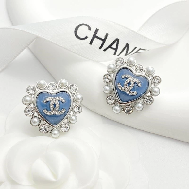 Chanel Earrings Effortless 221401