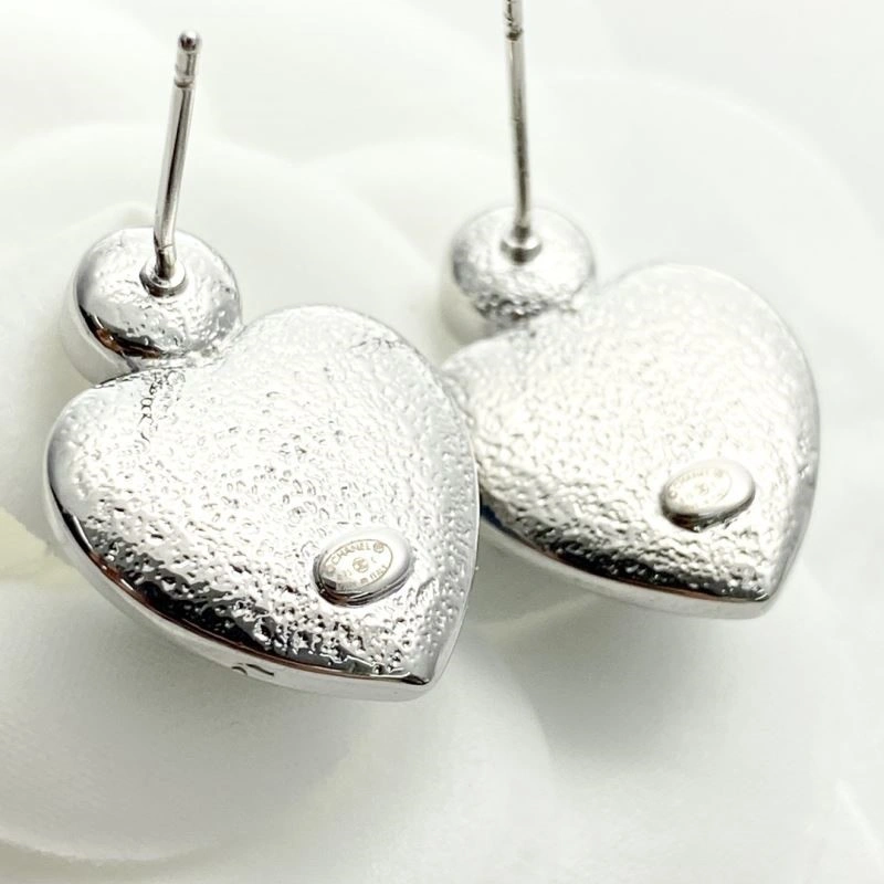 Chanel Earrings Refined 221399