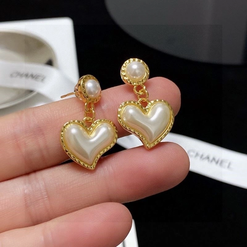 Chanel Earrings ComfortFit 221407