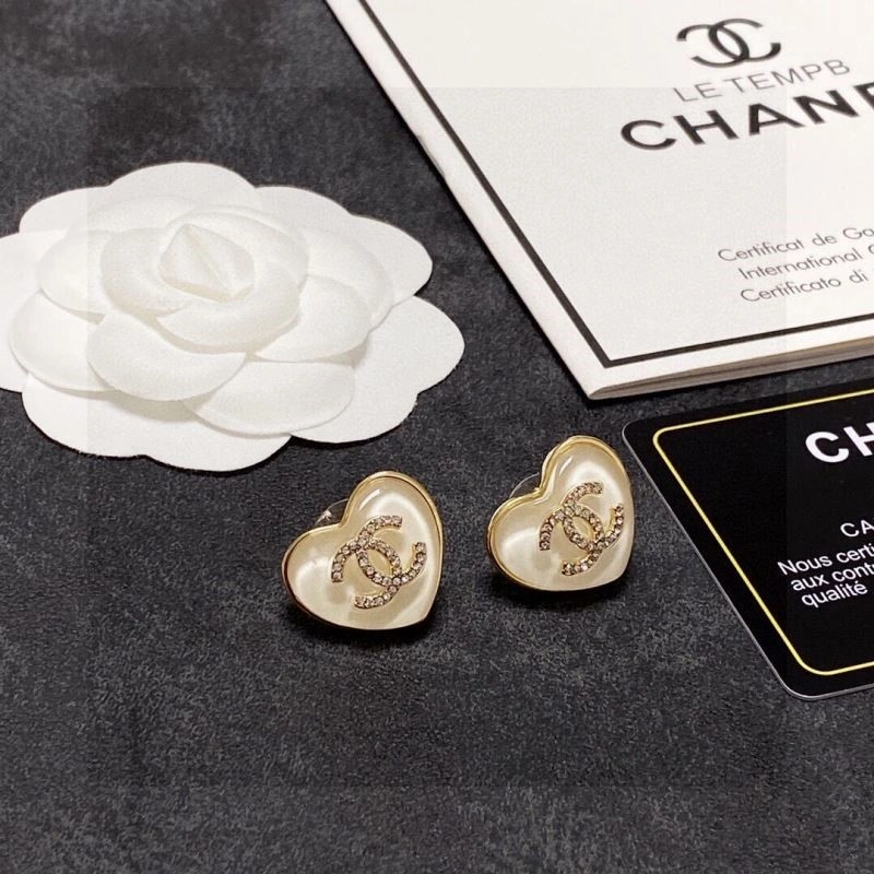 MoistureWicking Chanel Earrings 221387