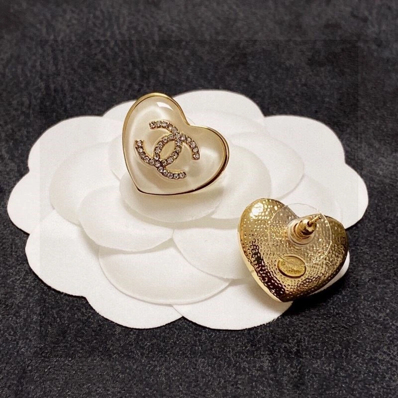 MoistureWicking Chanel Earrings 221387