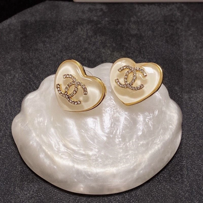 MoistureWicking Chanel Earrings 221387