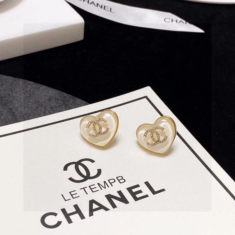 MoistureWicking Chanel Earrings 221387