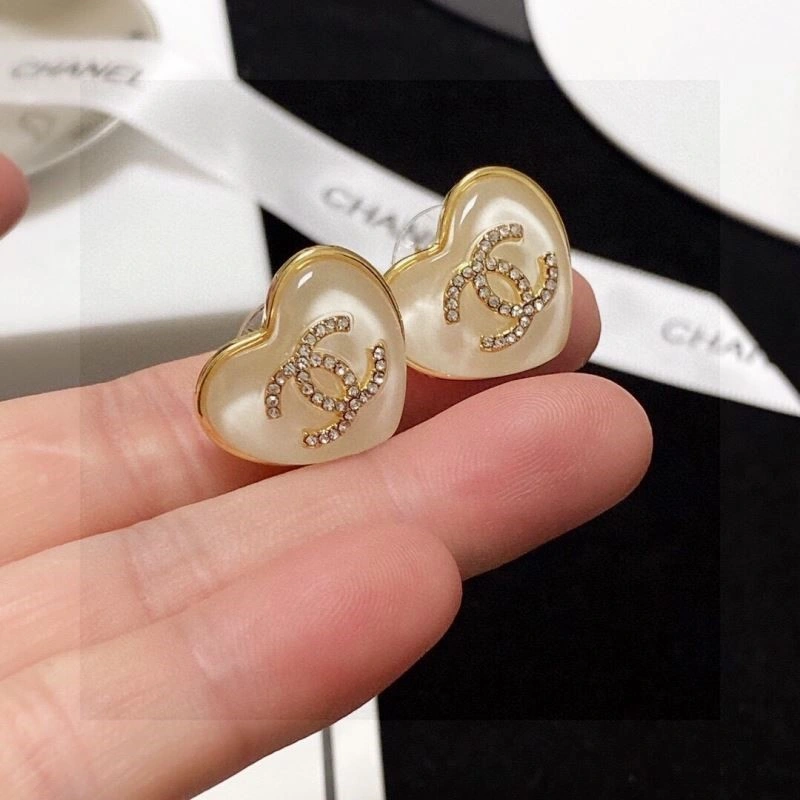 MoistureWicking Chanel Earrings 221387