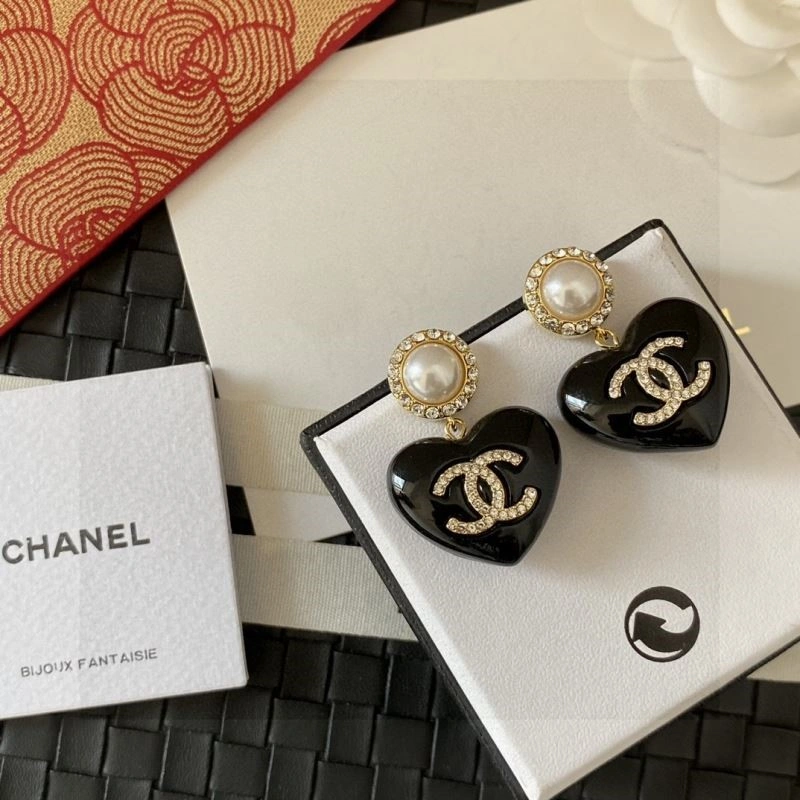 Trendsetting Chanel Earrings 221392