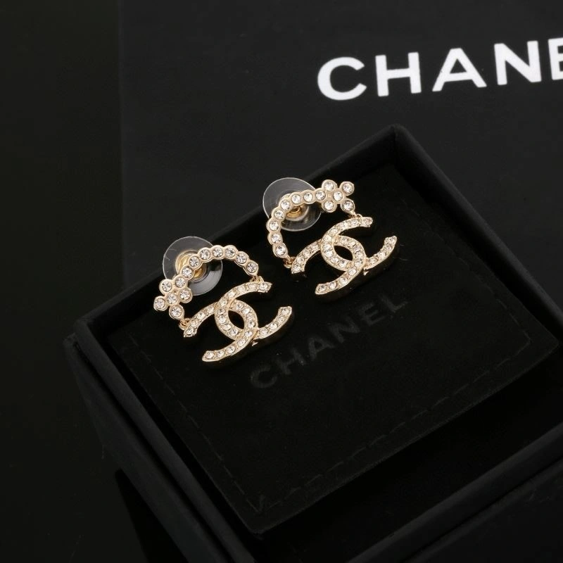 Chanel Earrings Trendsetting 221395