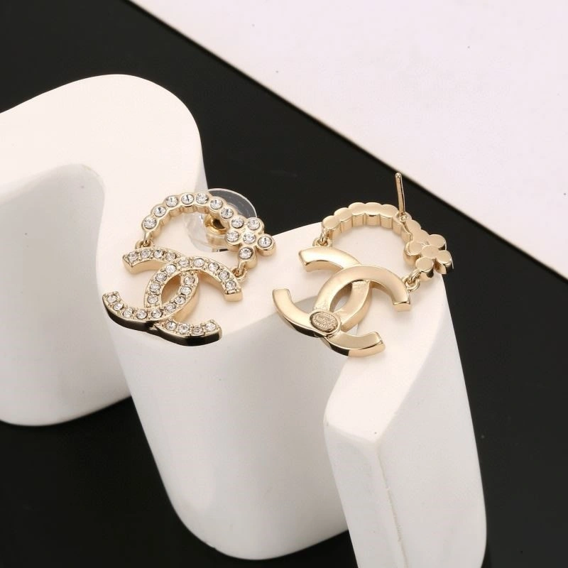 Chanel Earrings Trendsetting 221395