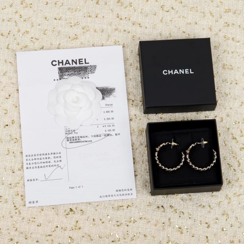 Chanel Earrings WaterResistant 221374