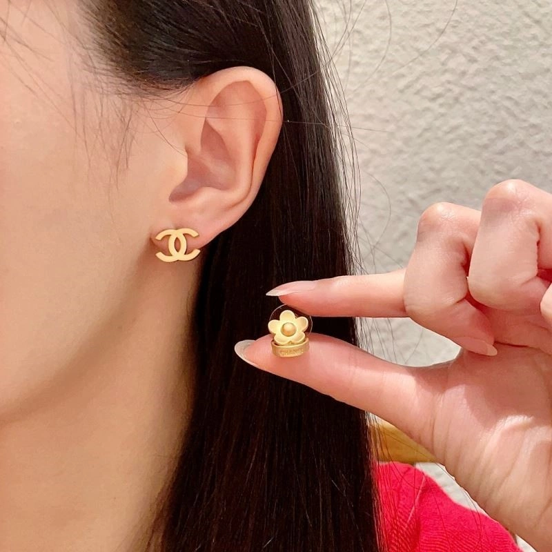 Neat Chanel Earrings 221377
