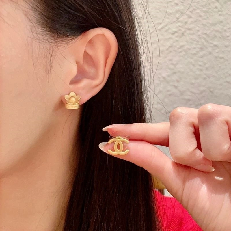 Neat Chanel Earrings 221377
