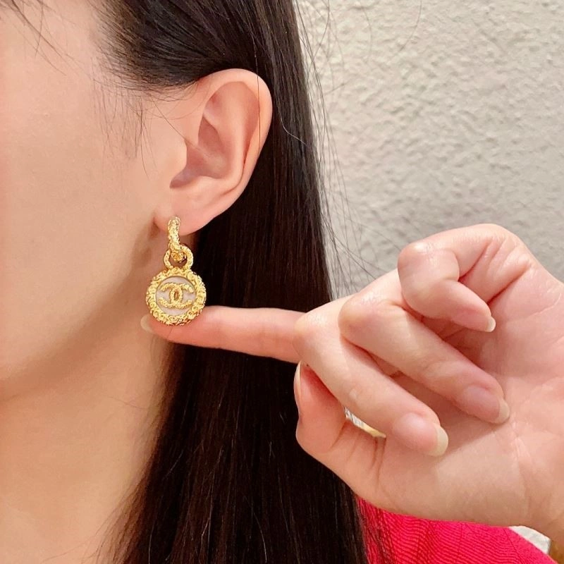 Chanel Earrings EasyMatch 221364