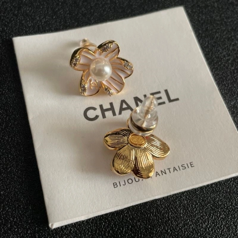 NewStyle Chanel Earrings 221380