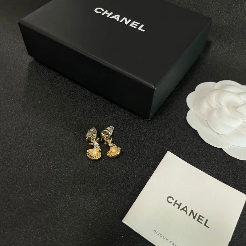 Chanel Earrings Premium 221365