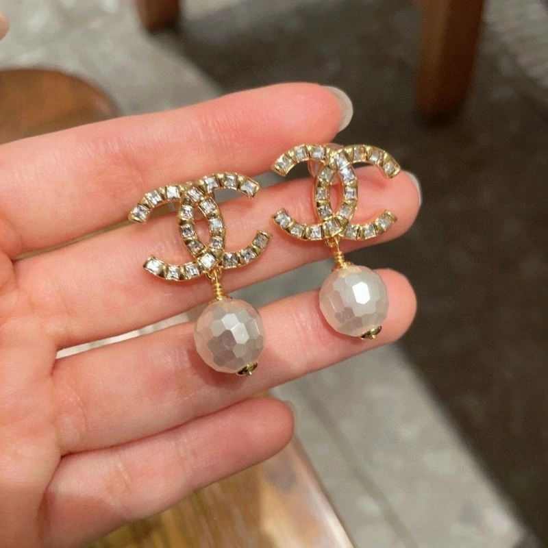 Chanel Earrings Durable 221431