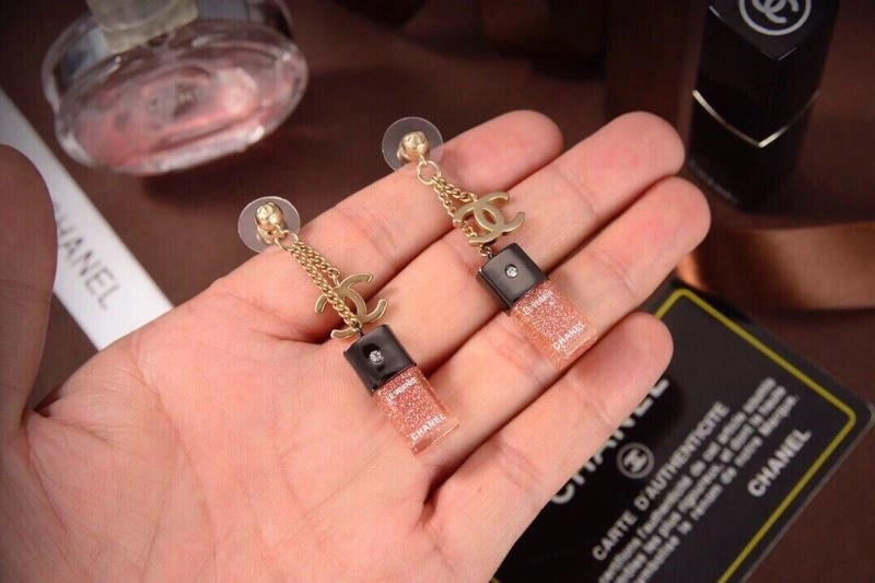 Bright Chanel Earrings 221337