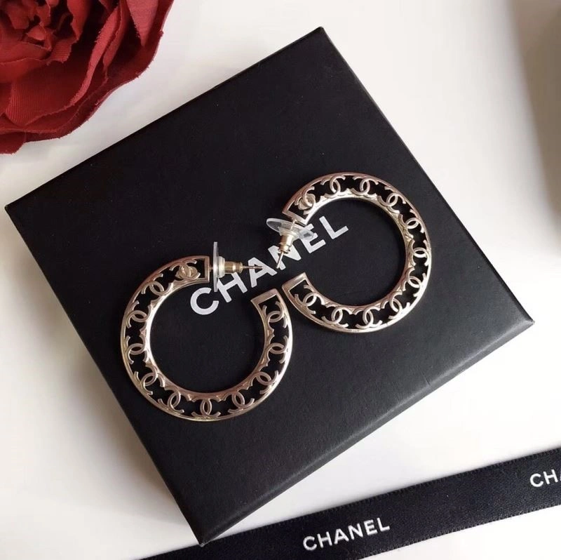Chanel Earrings Minimalist 221340