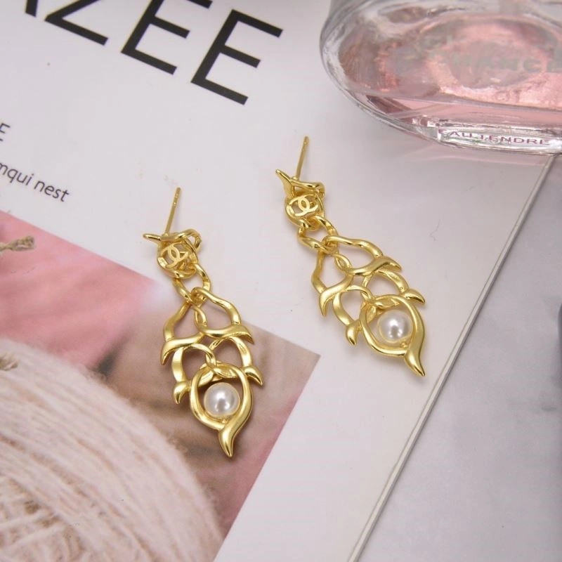 HighPerformance Chanel Earrings 221338