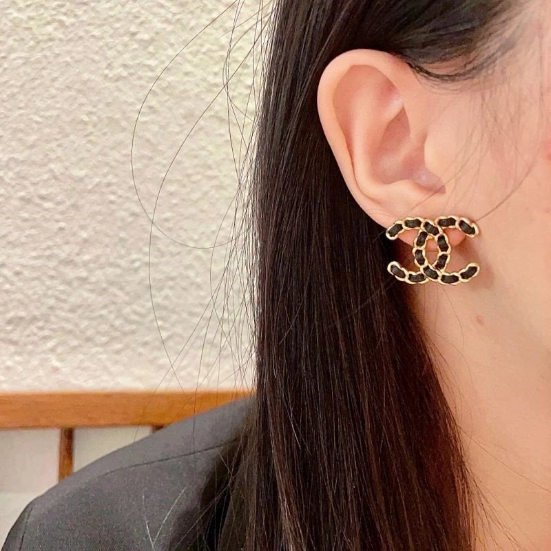 Chanel Earrings Lightweight 221343