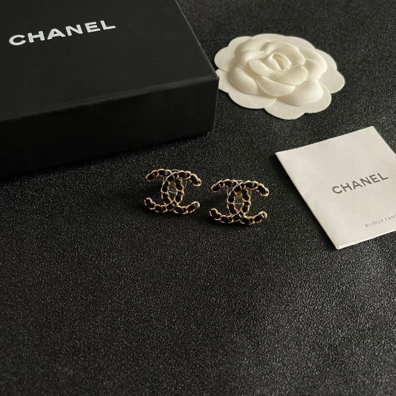 Chanel Earrings Lightweight 221343