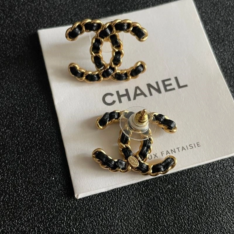 Chanel Earrings Lightweight 221343