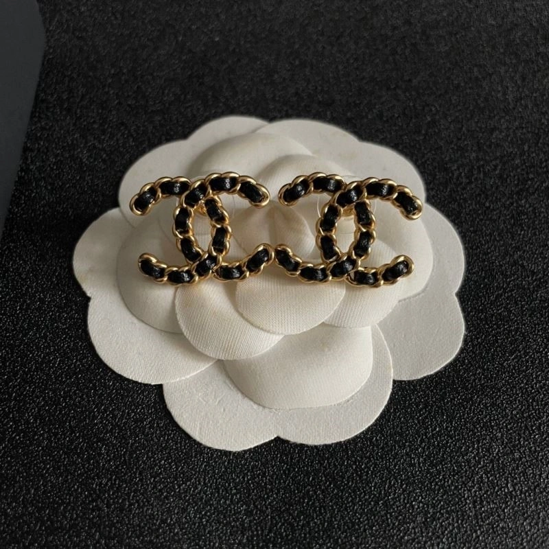Chanel Earrings Lightweight 221343