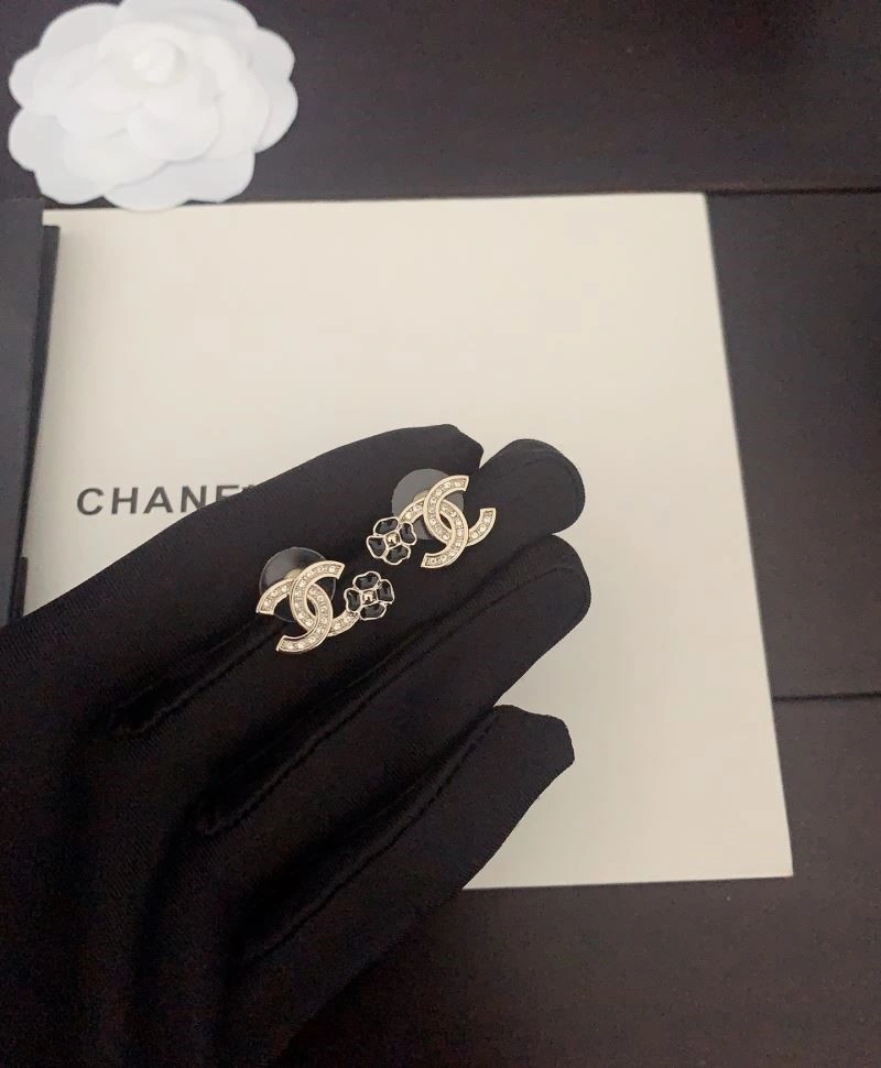 Chanel Earrings MultiPurpose 221331