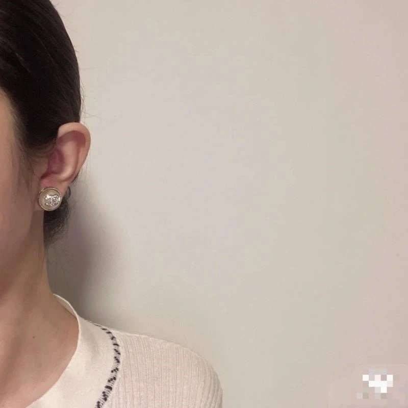 ZeroBulk Chanel Earrings 221327