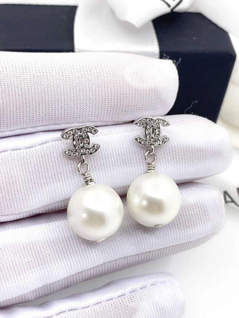 Classic Chanel Earrings 221321