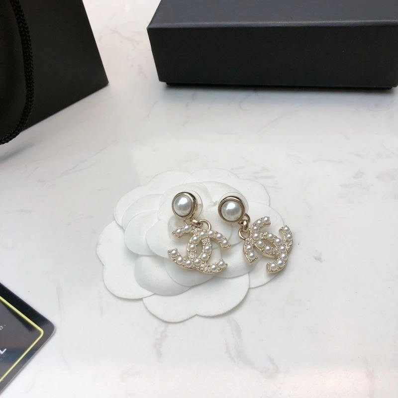 Durable Chanel Earrings 221334
