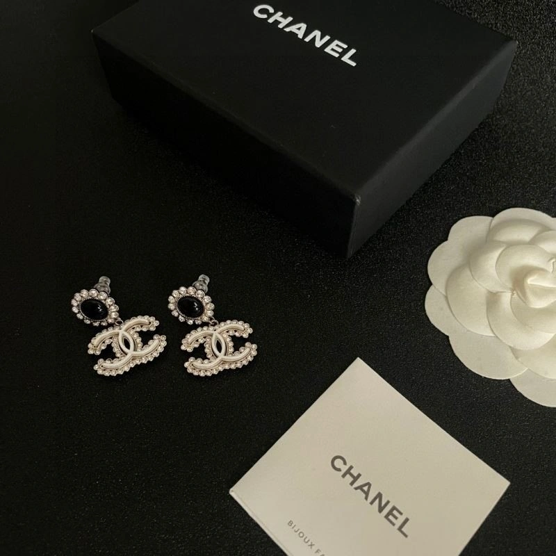 Trendy Chanel Earrings 221306