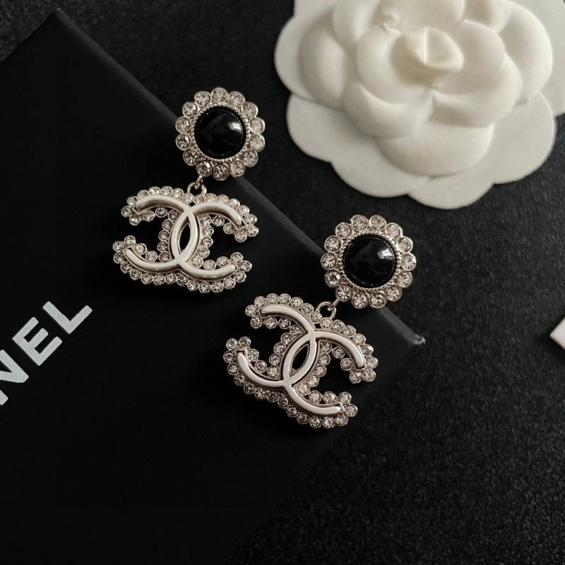 Trendy Chanel Earrings 221306