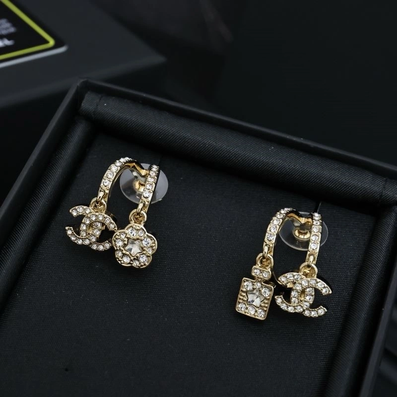 Chanel Earrings Tailored 221373