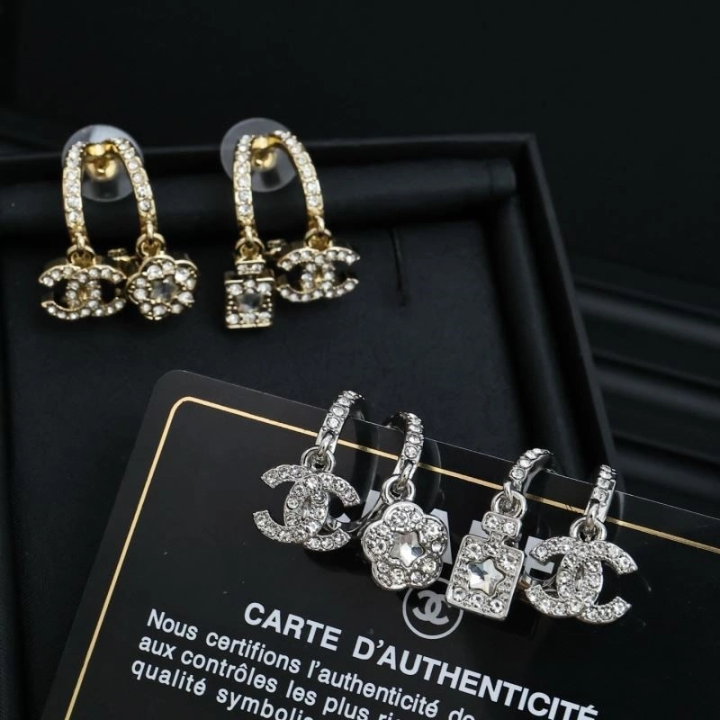 Chanel Earrings Tailored 221373