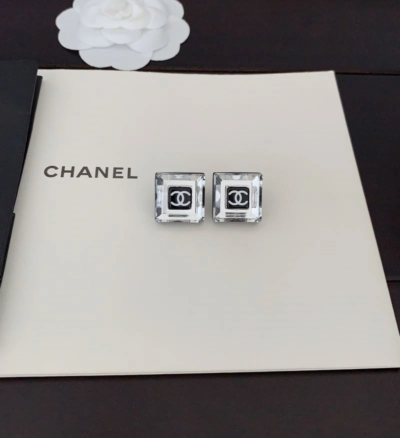 Chanel Earrings GoAnywhere 221302