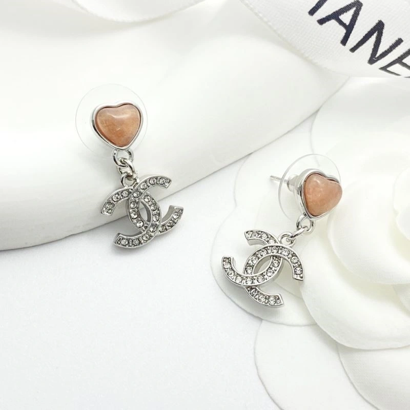 Chanel Earrings Affordable 221307