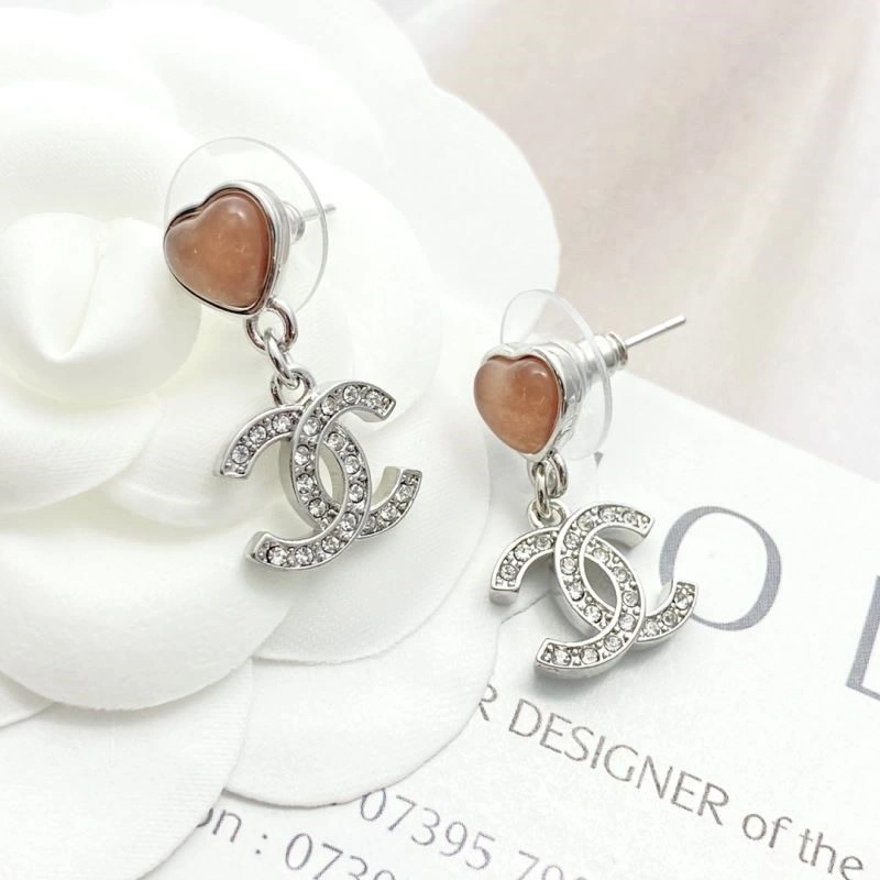 Chanel Earrings Affordable 221307