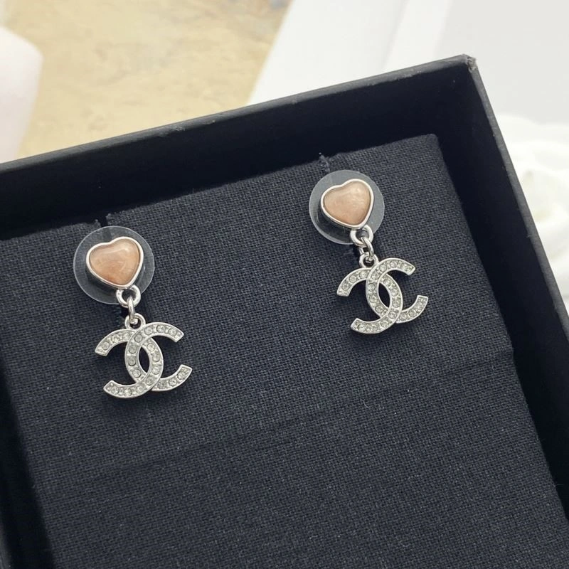 Chanel Earrings Affordable 221307